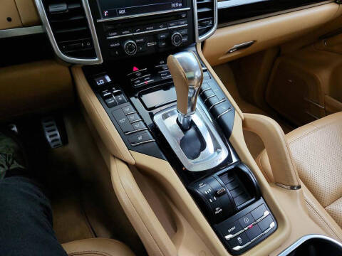 2014 Porsche Cayenne S