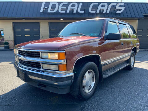 1998 Chevrolet Tahoe for sale at I-Deal Cars in Harrisburg PA