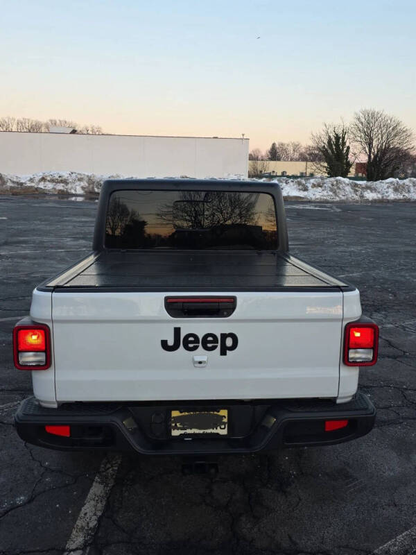 2022 Jeep Gladiator Altitude