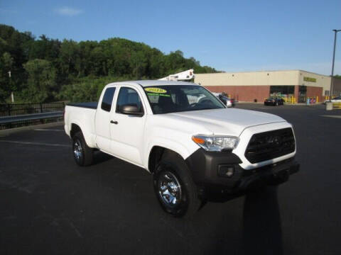 2018 Toyota Tacoma for sale at Tri Town Truck Sales LLC in Watertown CT