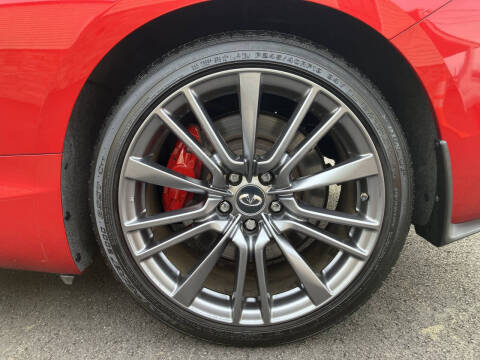 2017 Infiniti Q60 Red Sport 400