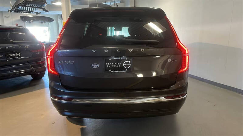 2023 Volvo XC90 B6 Ultimate Bright Theme 7P
