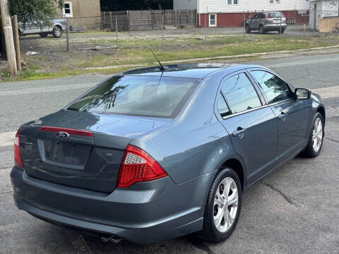 2012 Ford Fusion SE