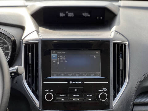 2017 Subaru Impreza 2.0i