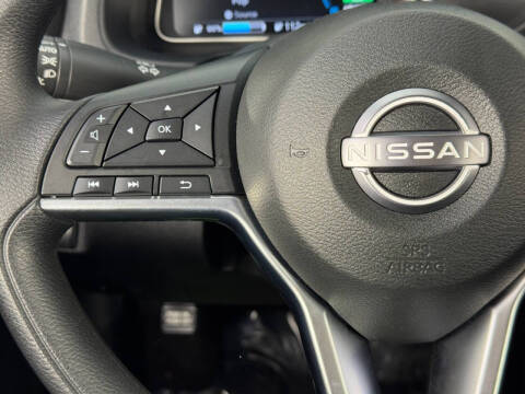 2025 Nissan LEAF S