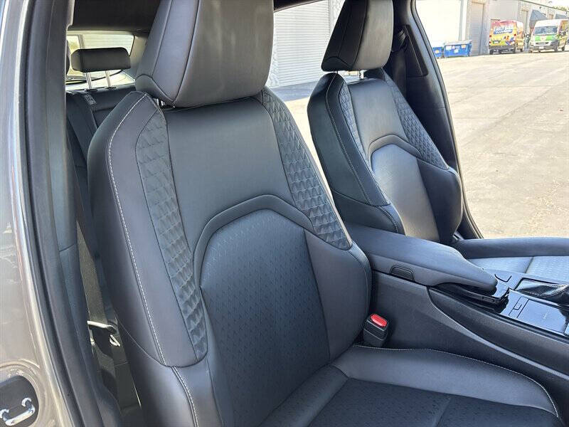 2020 Lexus UX 200