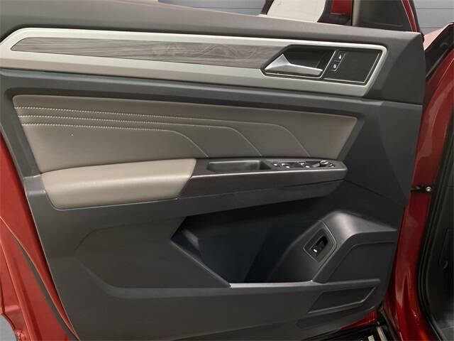 2022 Volkswagen Atlas Cross Sport V6 SE