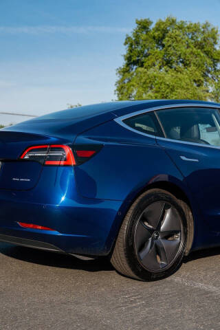 2019 Tesla Model 3 Long Range