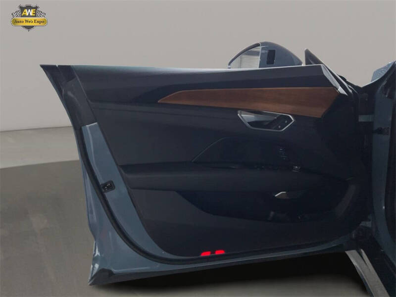 2023 Audi e-tron GT quattro Premium Plus