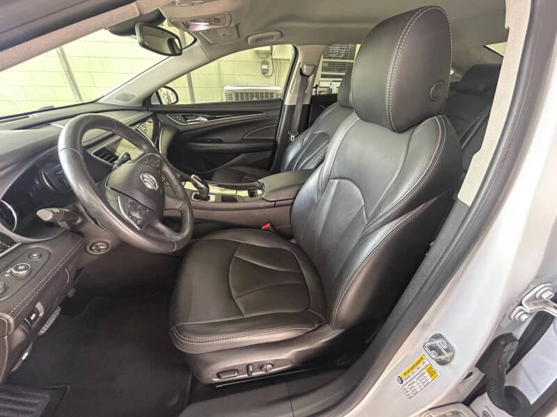 2017 Buick LaCrosse Essence