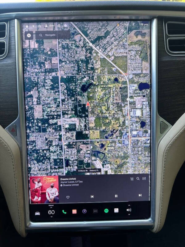 2014 Tesla Model S 85