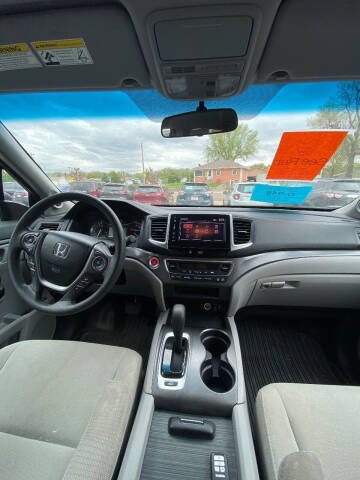 2017 Honda Pilot EX