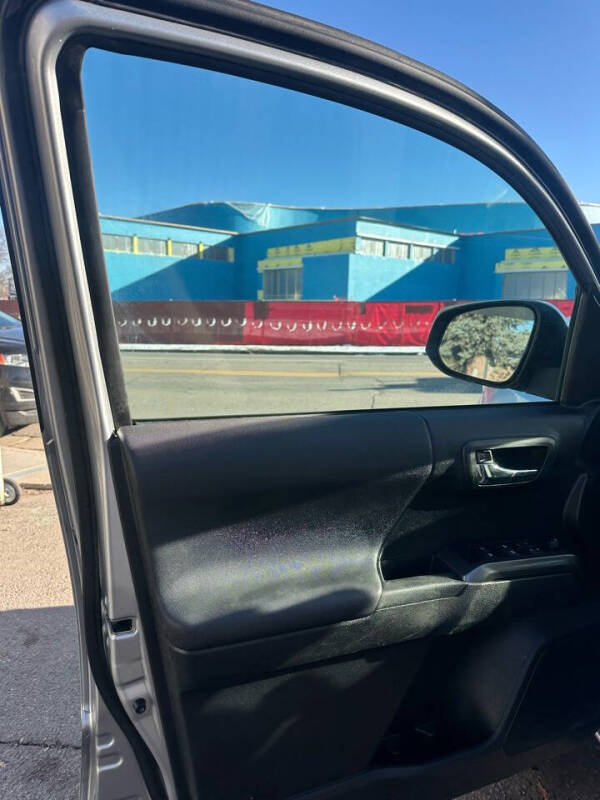 2021 Toyota Tacoma TRD Sport