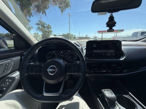 2023 Nissan Rogue SL