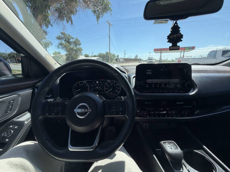2023 Nissan Rogue SL