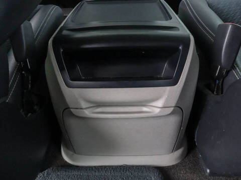 2014 Toyota Sienna SE 8-Passenger