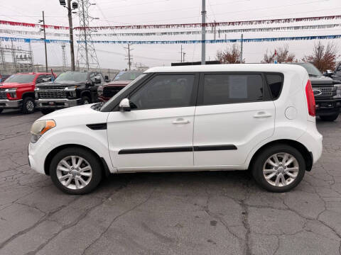 2013 Kia Soul +