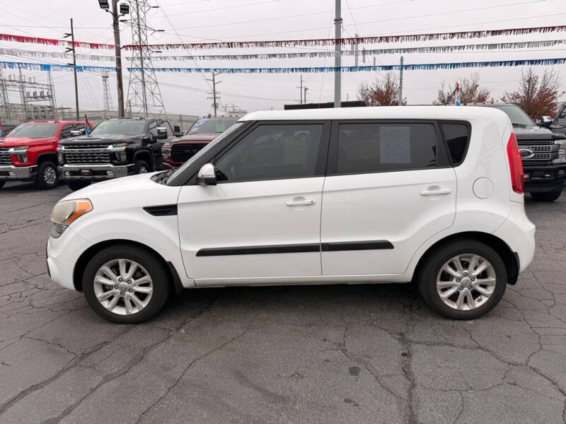 2013 Kia Soul +