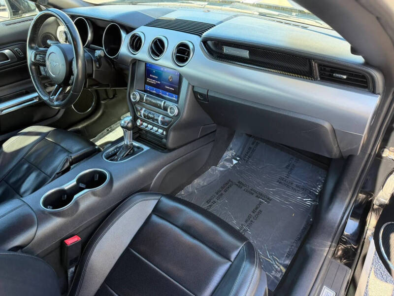 2021 Ford Mustang