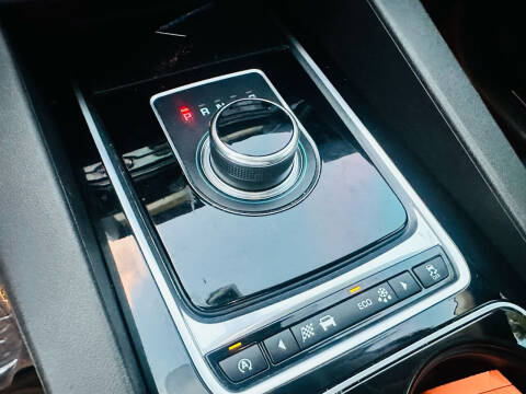 2017 Jaguar F-PACE 20d Prestige