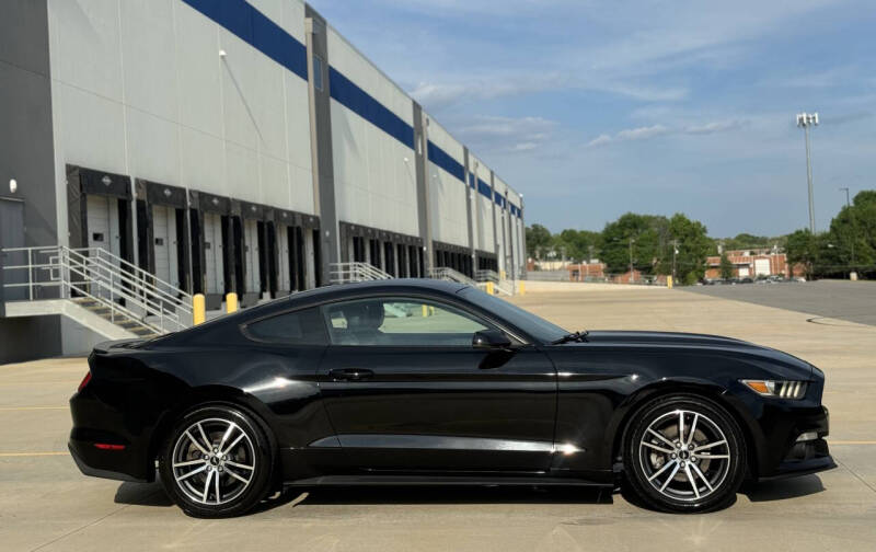 2016 Ford Mustang EcoBoost Premium