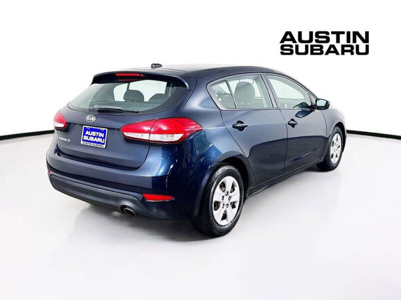 2017 Kia Forte5 LX