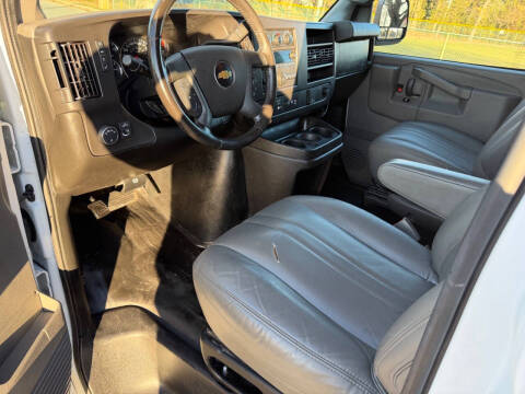 2021 Chevrolet Express 2500