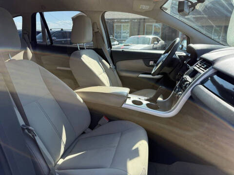 2011 Ford Edge SE