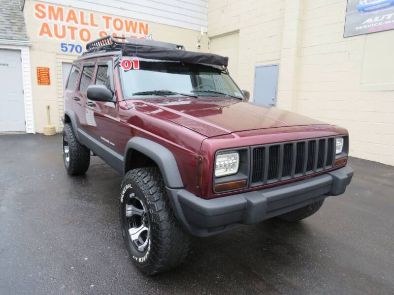 2001 Jeep Cherokee for sale at Small Town Auto Sales in Hazleton PA