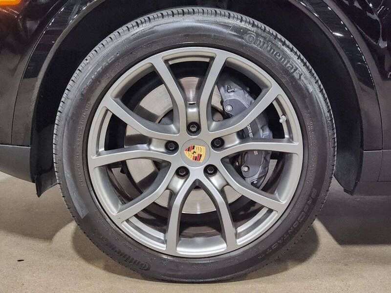 2023 Porsche Cayenne