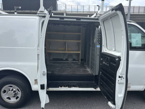 2013 Chevrolet Express 2500