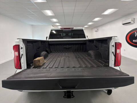 2025 Chevrolet Silverado 3500HD