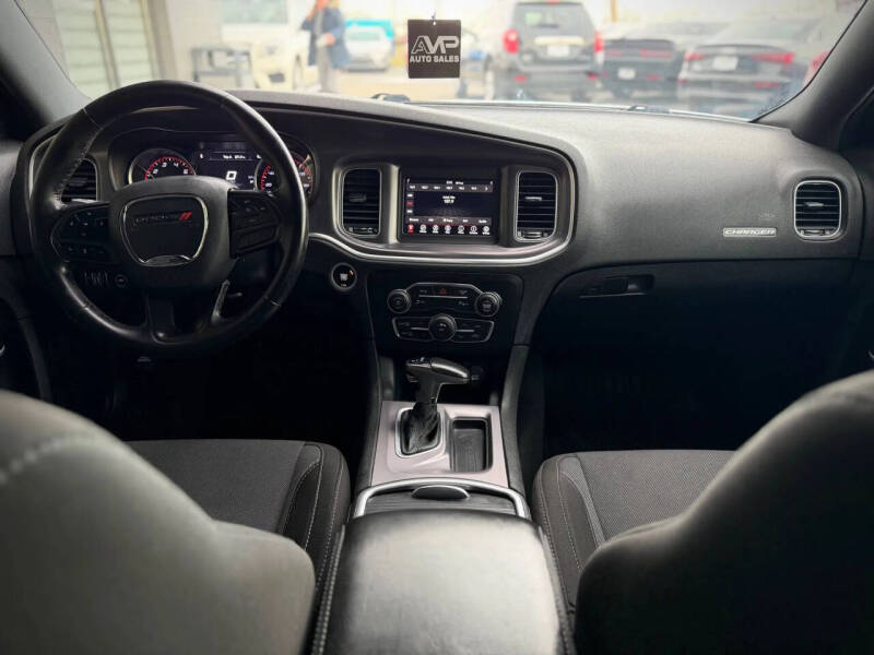 2020 Dodge Charger SXT