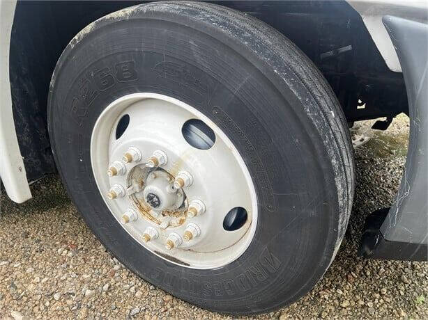 2014 Freightliner Cascadia