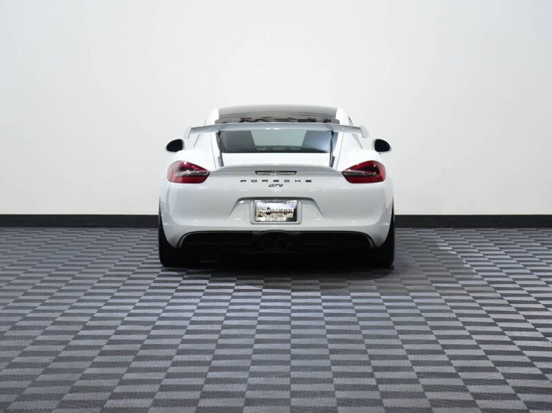 2016 Porsche Cayman GT4