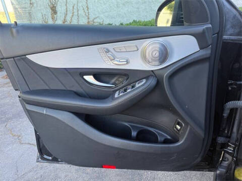 2021 Mercedes-Benz GLC GLC 300