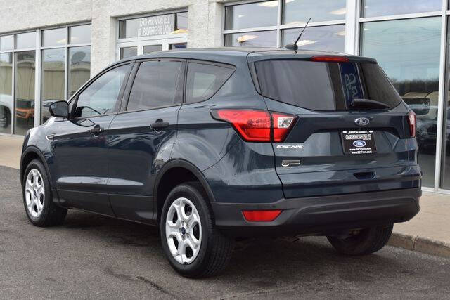 2019 Ford Escape S