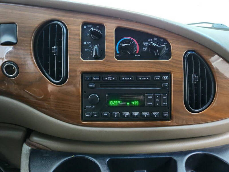 2008 Ford E-Series E-150