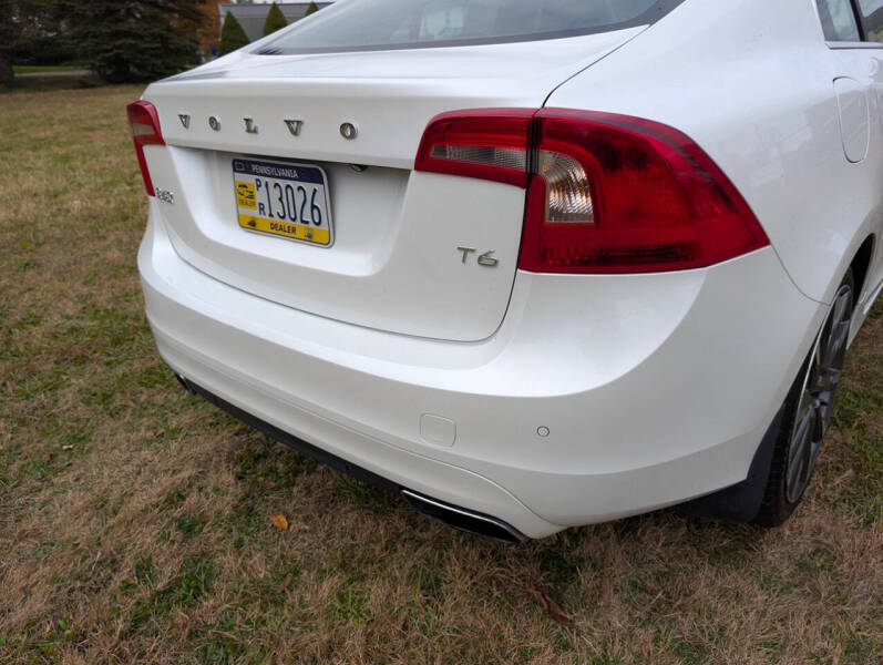 2015 Volvo S60 T6 Drive-E Platinum