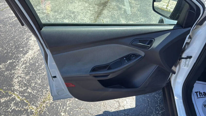 2012 Ford Focus S