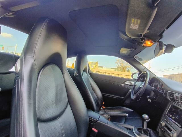 2005 Porsche 911 Carrera S