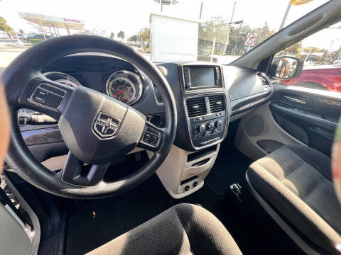 2018 Dodge Grand Caravan SE