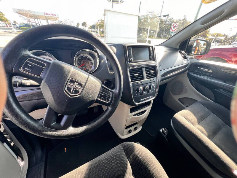 2018 Dodge Grand Caravan SE