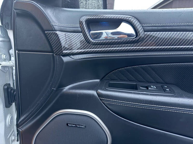 2017 Jeep Grand Cherokee SRT