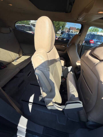 2012 Chevrolet Traverse LT