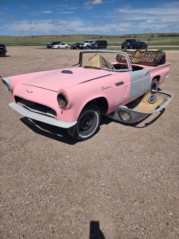 1957 Ford Thunderbird