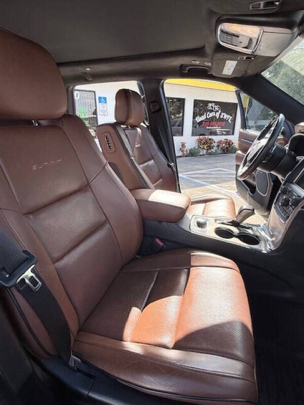 2017 Jeep Grand Cherokee Summit