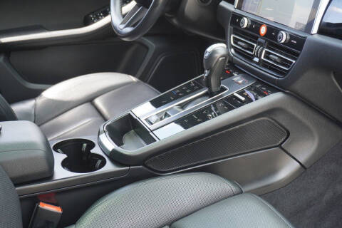 2023 Porsche Macan