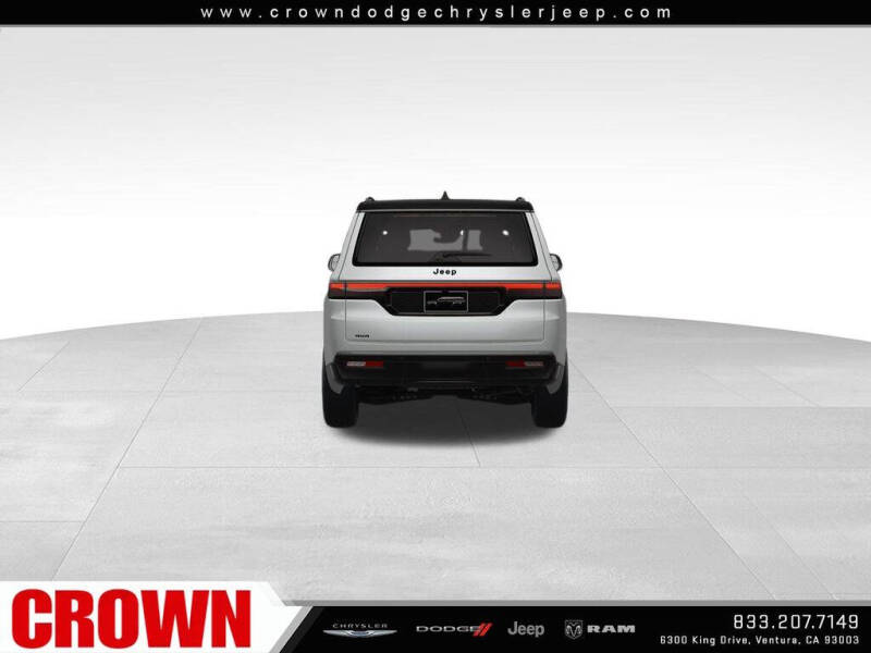 2026 Jeep Grand Wagoneer L Summit Obsidian