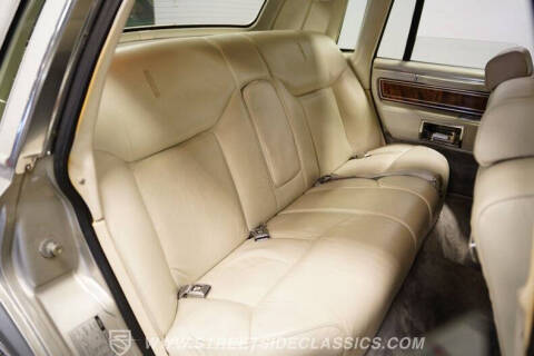 1984 Lincoln Town Car